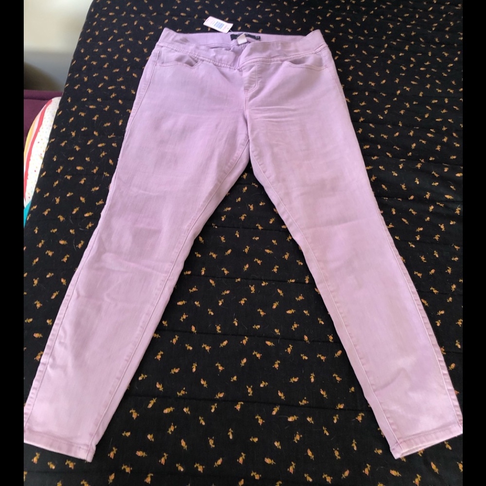 Torrid lavender lean jeans NWT